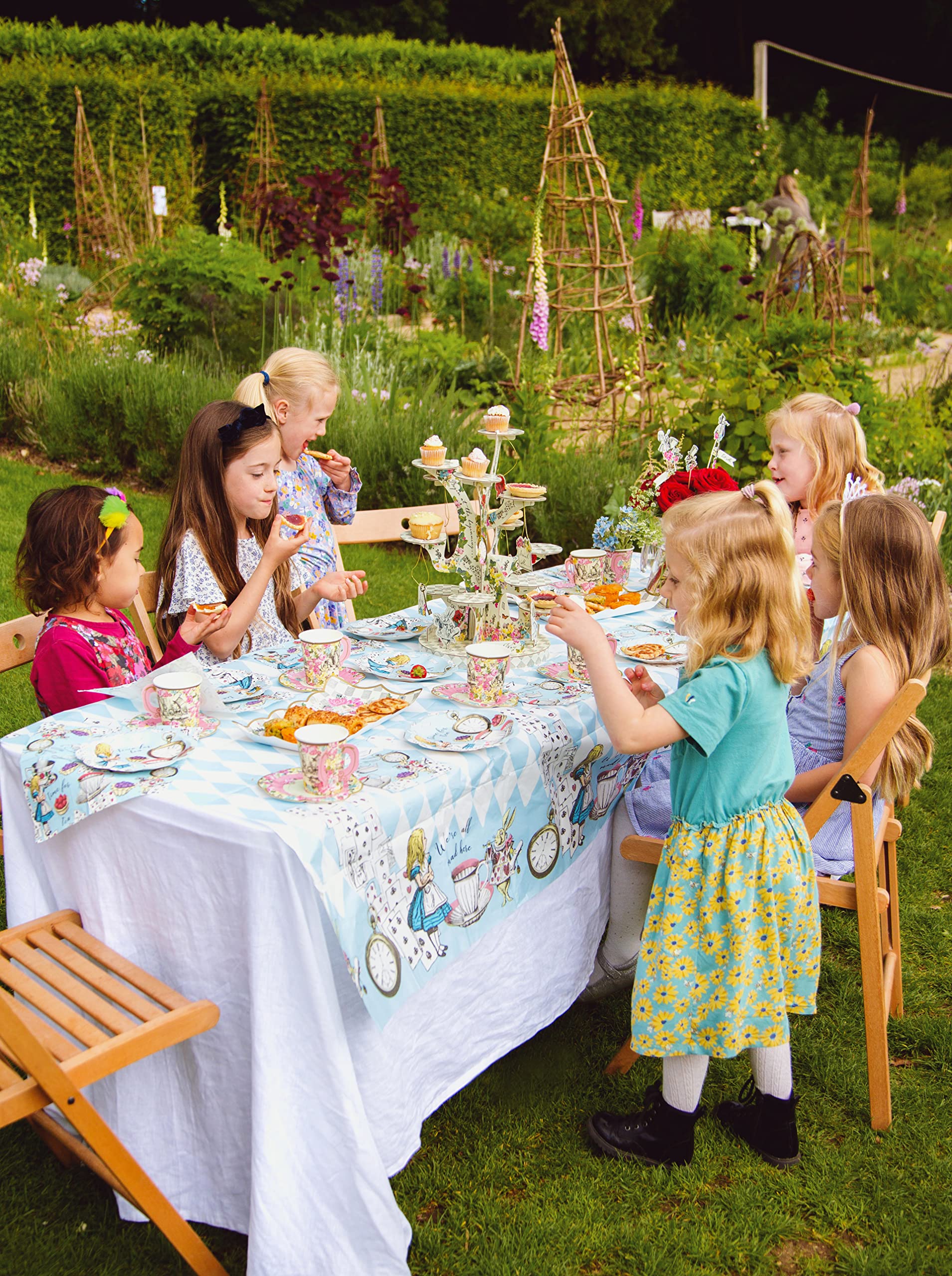 Talking Tables Alice in Wonderland Illustrated Disposable Table Cover | 180 x 120 cm, Home Recyclable 7