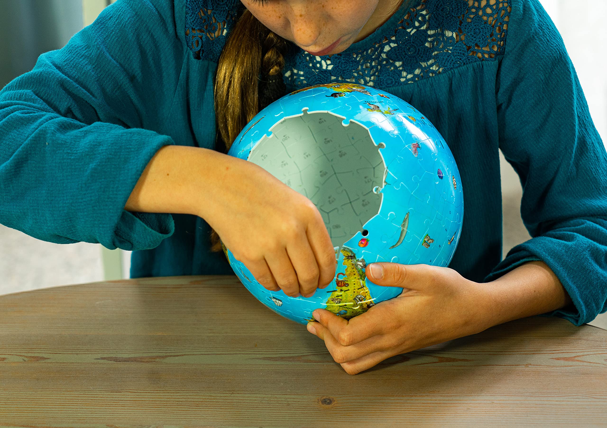 Ravensburger 180-Piece 3D World Globe Puzzle - Educational Toy for Kids 6+ 8
