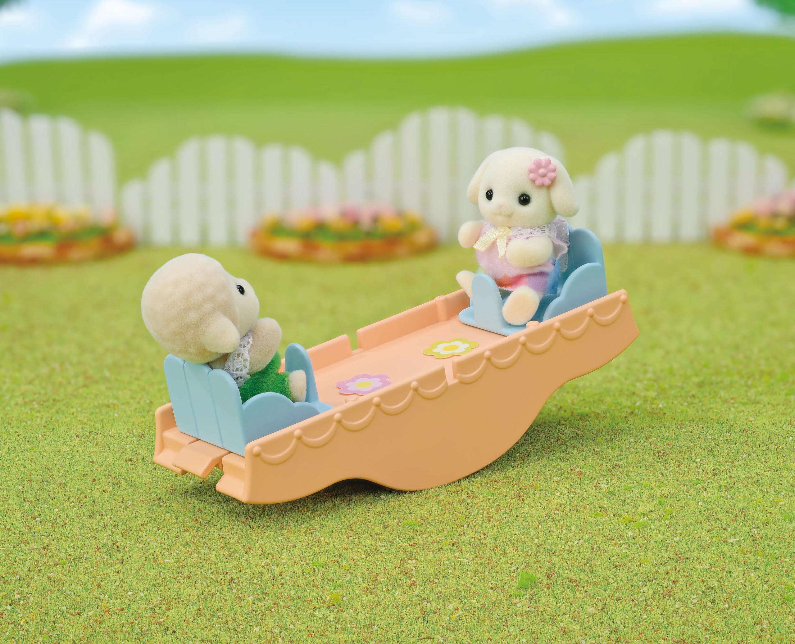 Sylvanian Families Rainbow Fun Nursery Bus Playset | Seats 28 Babies | Ages 3+ 6