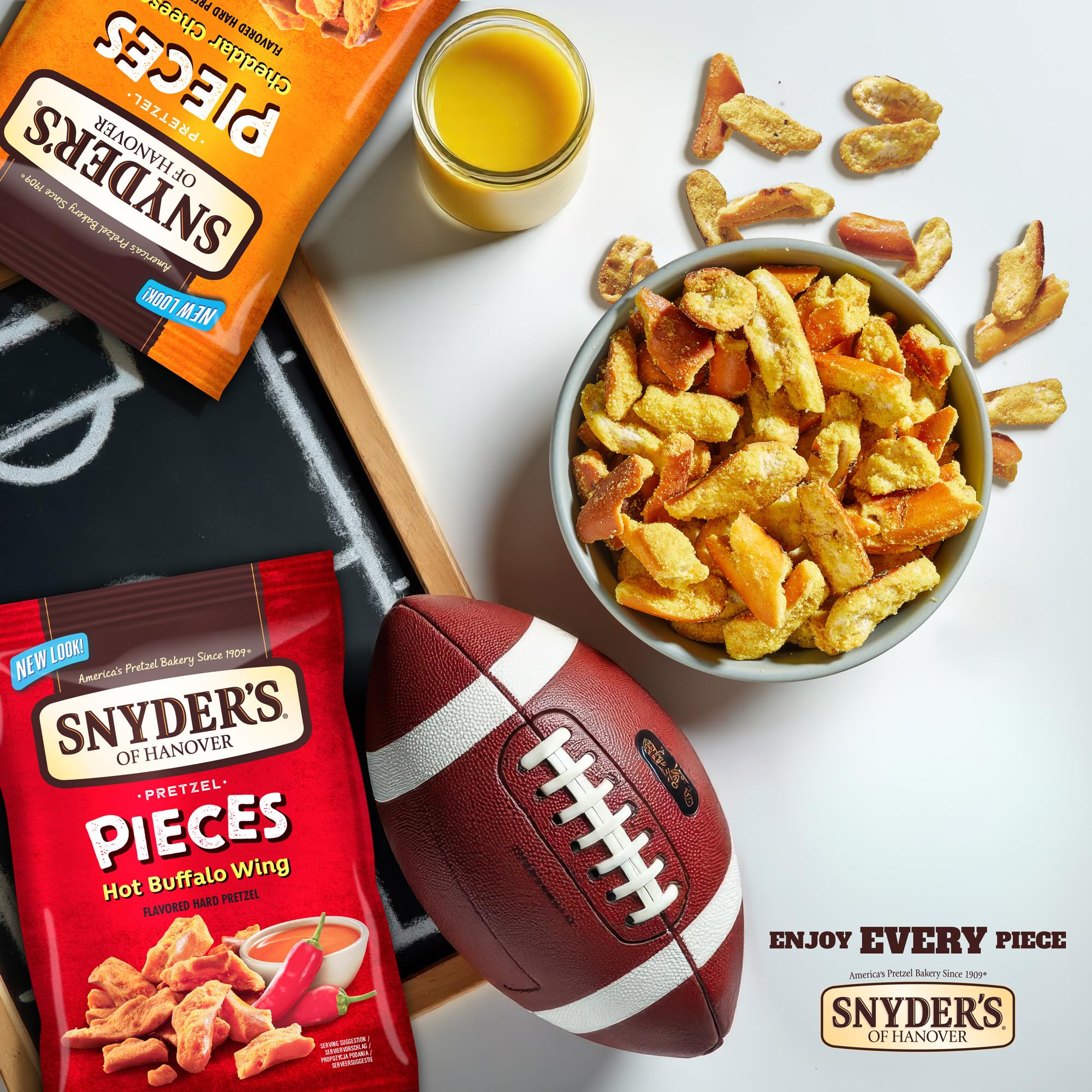 Snyder's of Hanover Pretzel Pieces Hot Buffalo Wings - 10 x 110g Sharing Pack 3