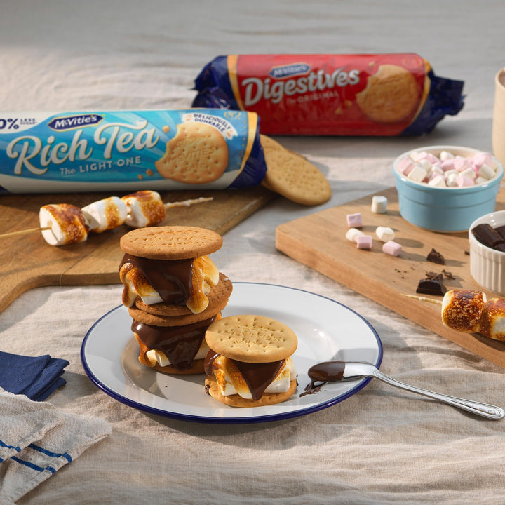 McVitie's Rich Tea Classic Biscuits Twin Pack, 600 g