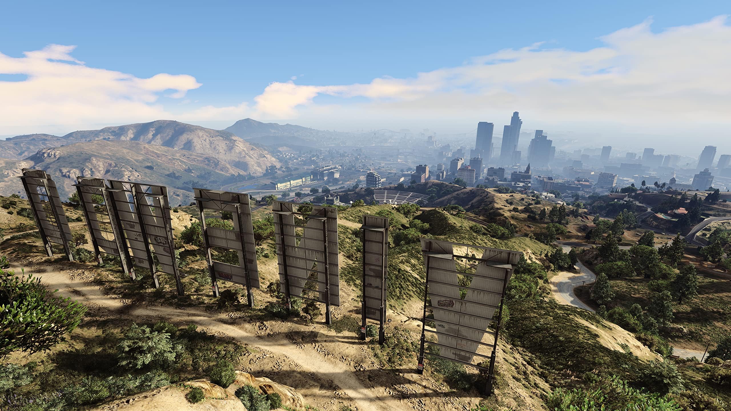Grand Theft Auto V: Story Mode and Grand Theft Auto Online [PS5] 2