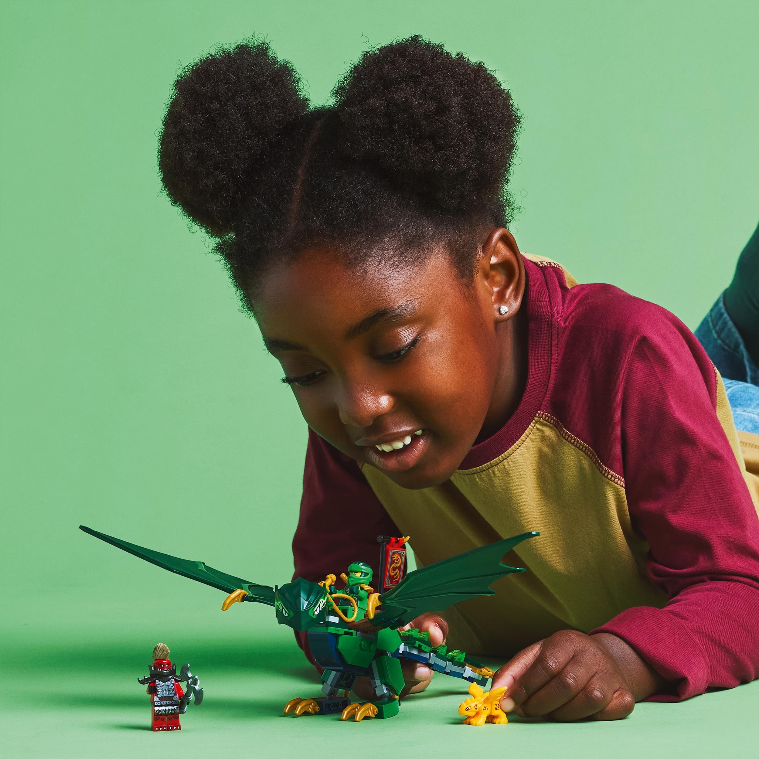 LEGO NINJAGO Lloyd’s Green Forest Dragon - Building Playset with 2 Minifigures for Ages 6+ 7