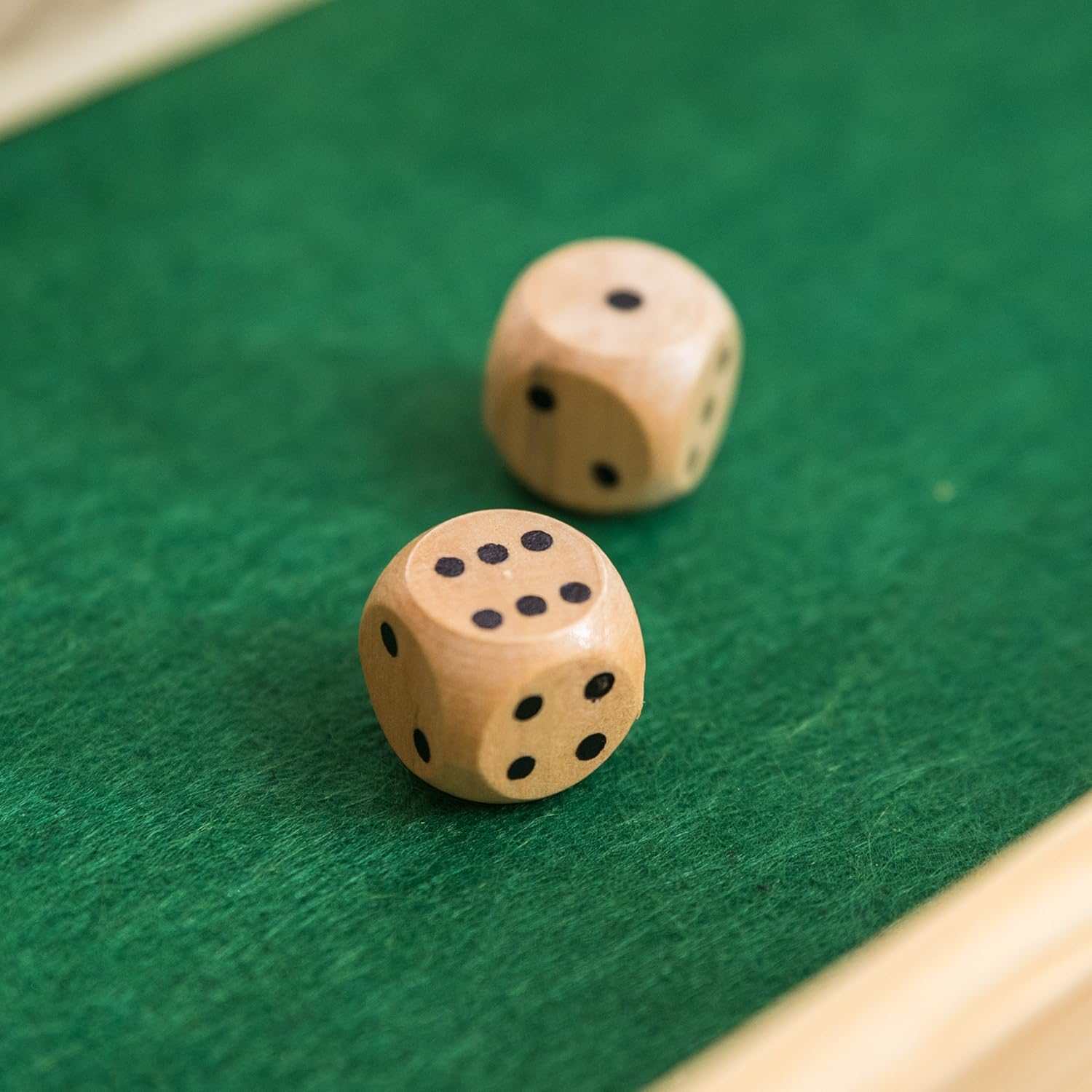 Toyrific Shut The Box Wooden Dice Game - 9 Number Classic Board Game 8