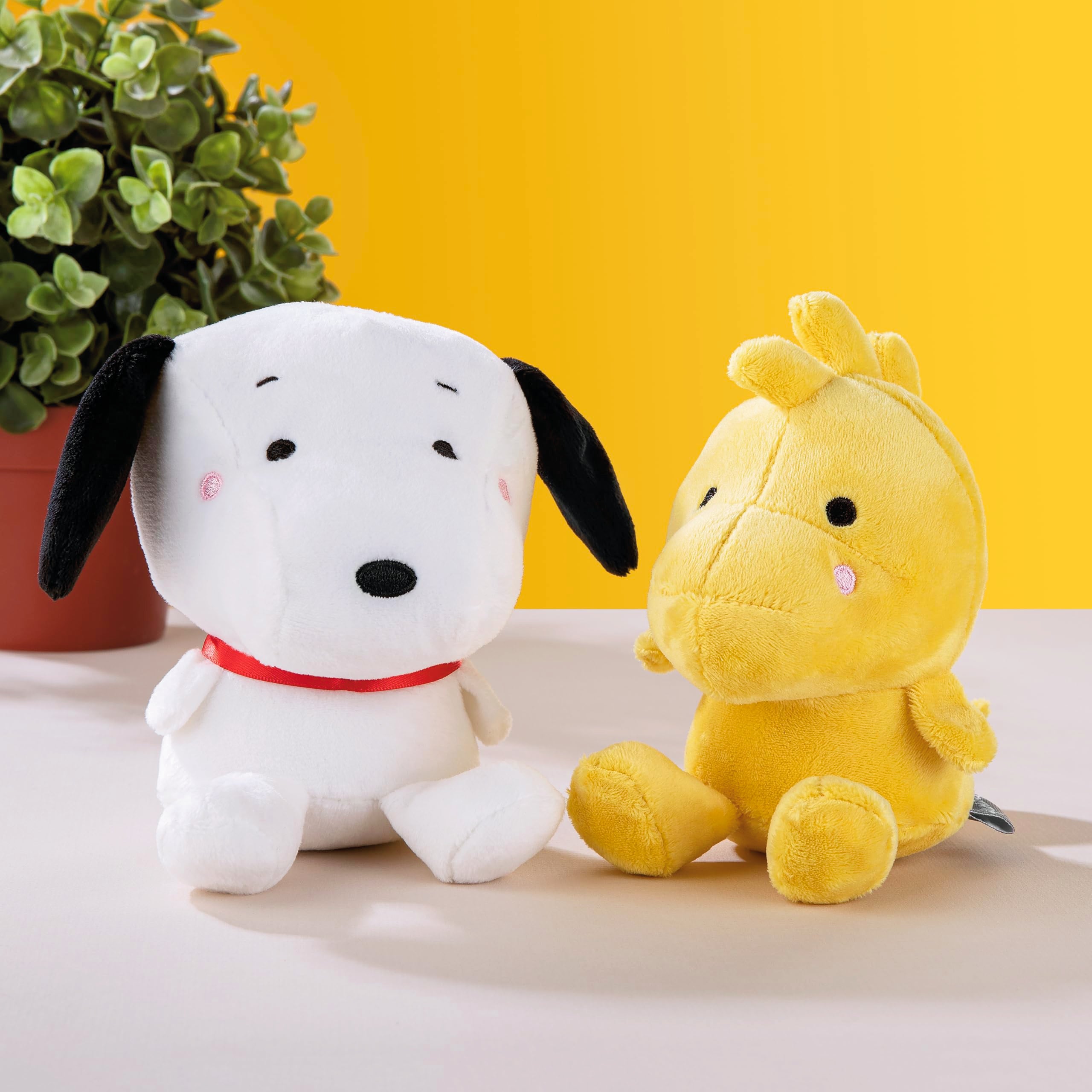 Hallmark Better Together SNOOPY and WOODSTOCK Magnetic Soft Plush Pair | Ages 1+ | H14cm 2