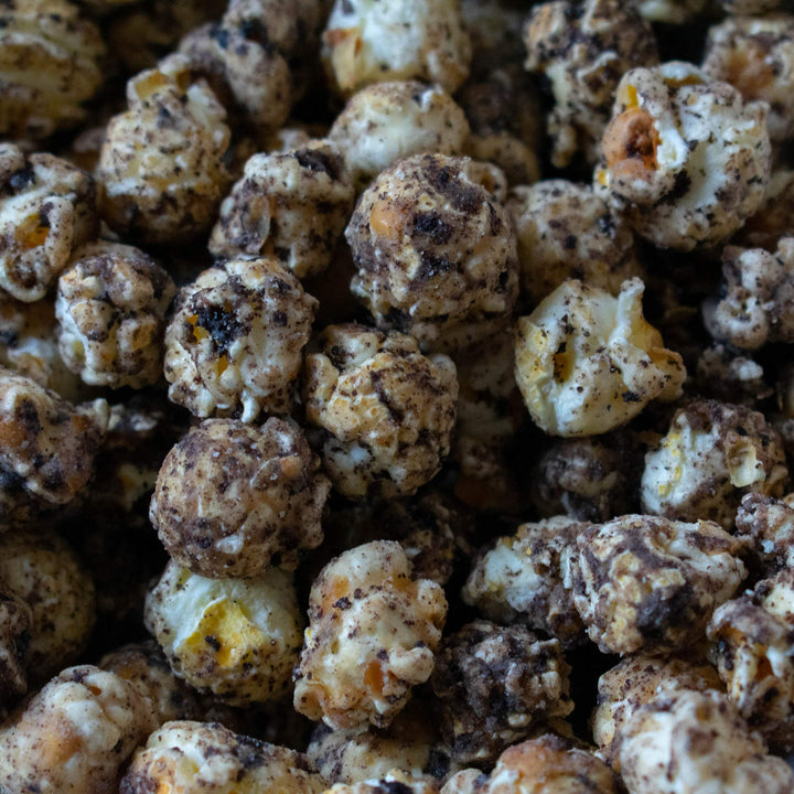 Popcorn Shed Cookies & Cream Popcorn Snack Pack - Handcrafted Natural Vegetarian Snack, 24g