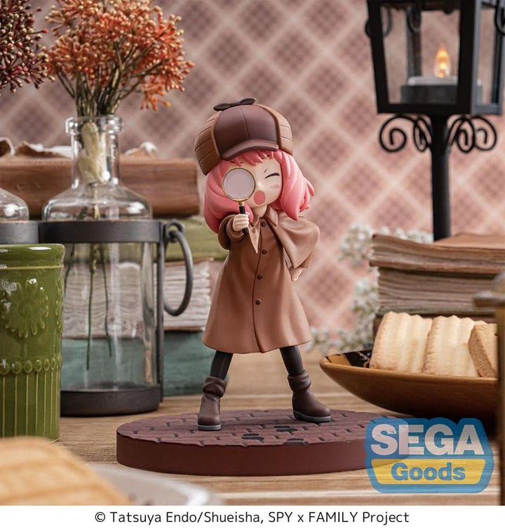 Spy x Family statuette Luminasta PVC Anya Forger Playing Detective 12 cm