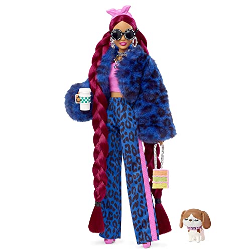 ?Barbie Extra-Puppe Nr. 17 in Hose mit Leopardenmuster und pelziger Jacke, mit Haustierwelpe, extralangen Haaren und Accessoires