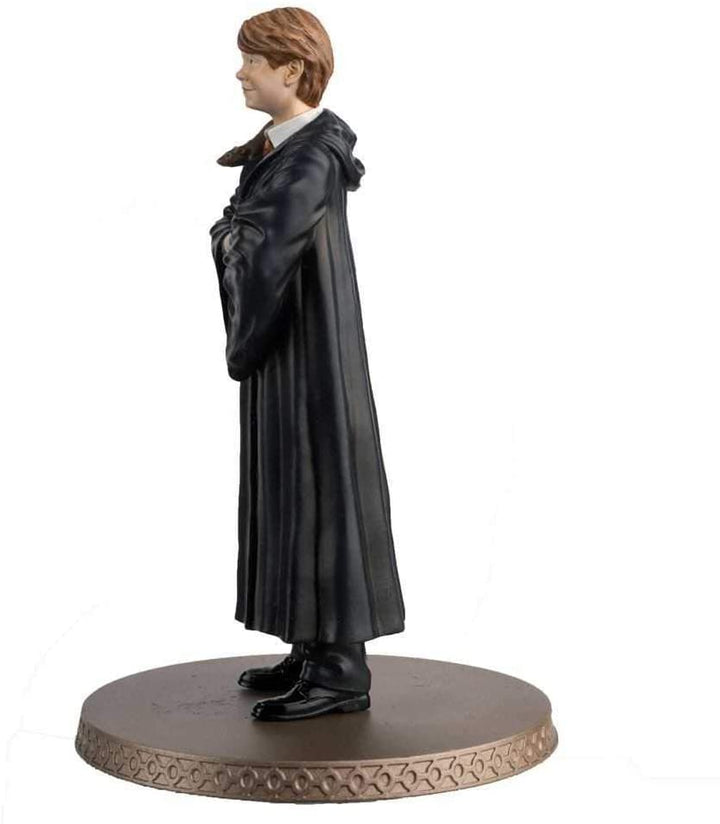 Zaubererwelt – Ron Weasley mit Scabbers Figur (Harry Potter) – Zauberer