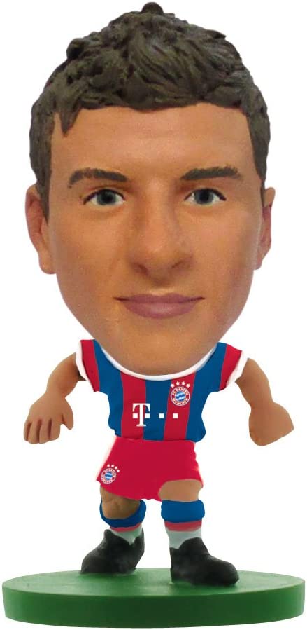 SoccerStarz Bayern Munich Thomas Muller Home Kit