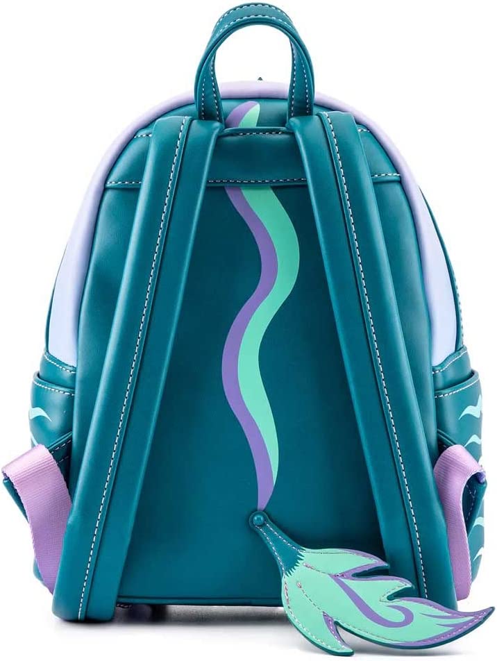 Loungefly Disney Raya und der letzte Drache Sisu Mini-Rucksack