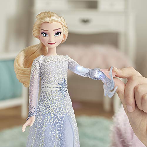 Poupée Elsa Disney La Reine des Neiges Magical Discovery