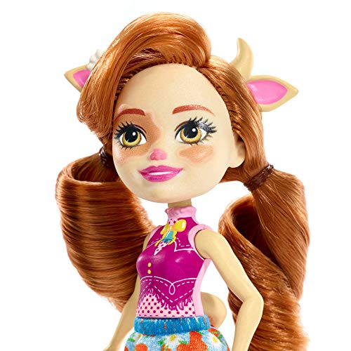 Enchantimals FXM77 Cailey Cow Doll 6 &quot;, y figura de amigo animal curdle