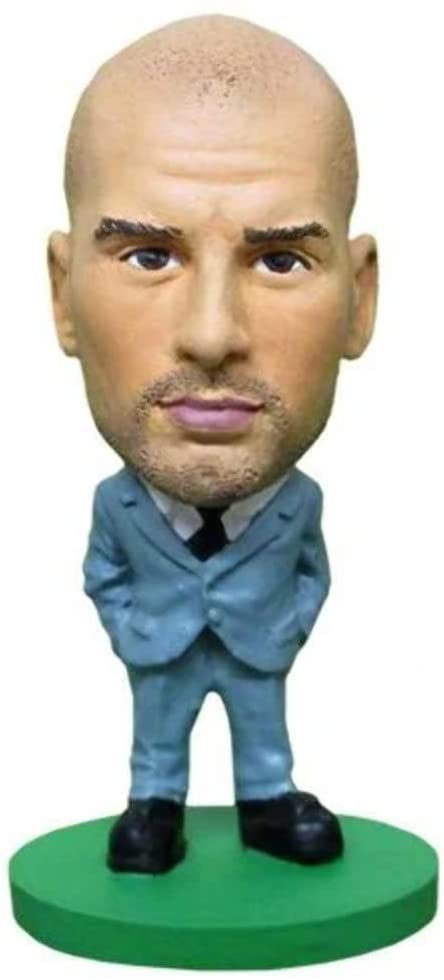 SoccerStarz SOC1070 Man City Pep Guardiola Suit Figure