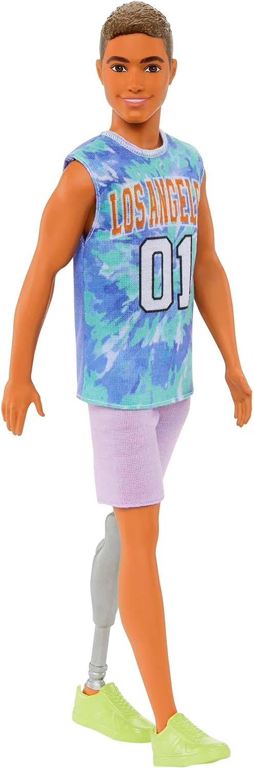 Barbie Ken Fashionistas Puppe Nr. 212 mit Beinprothese, trägt Los Angeles Jersey