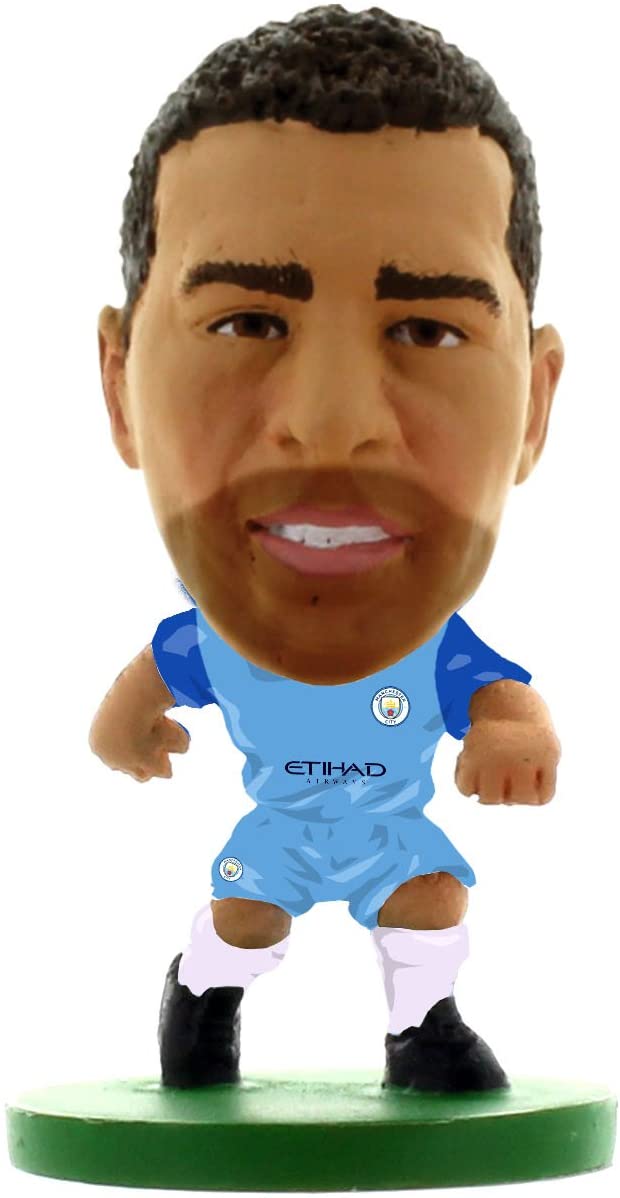 SoccerStarz SOC982 Man City Nicolas Otamendi 2017 Version Home Kit Figure