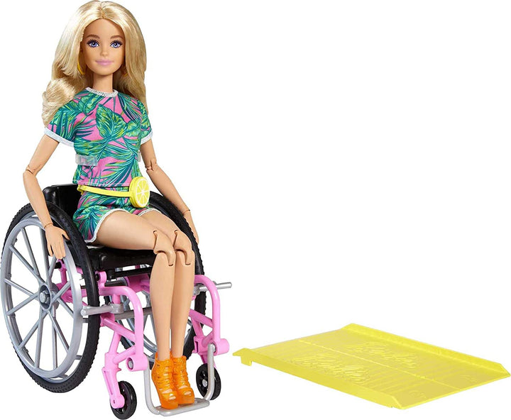 Barbie Fashionistas GRB93 con sedia a rotelle e lunghi capelli biondi