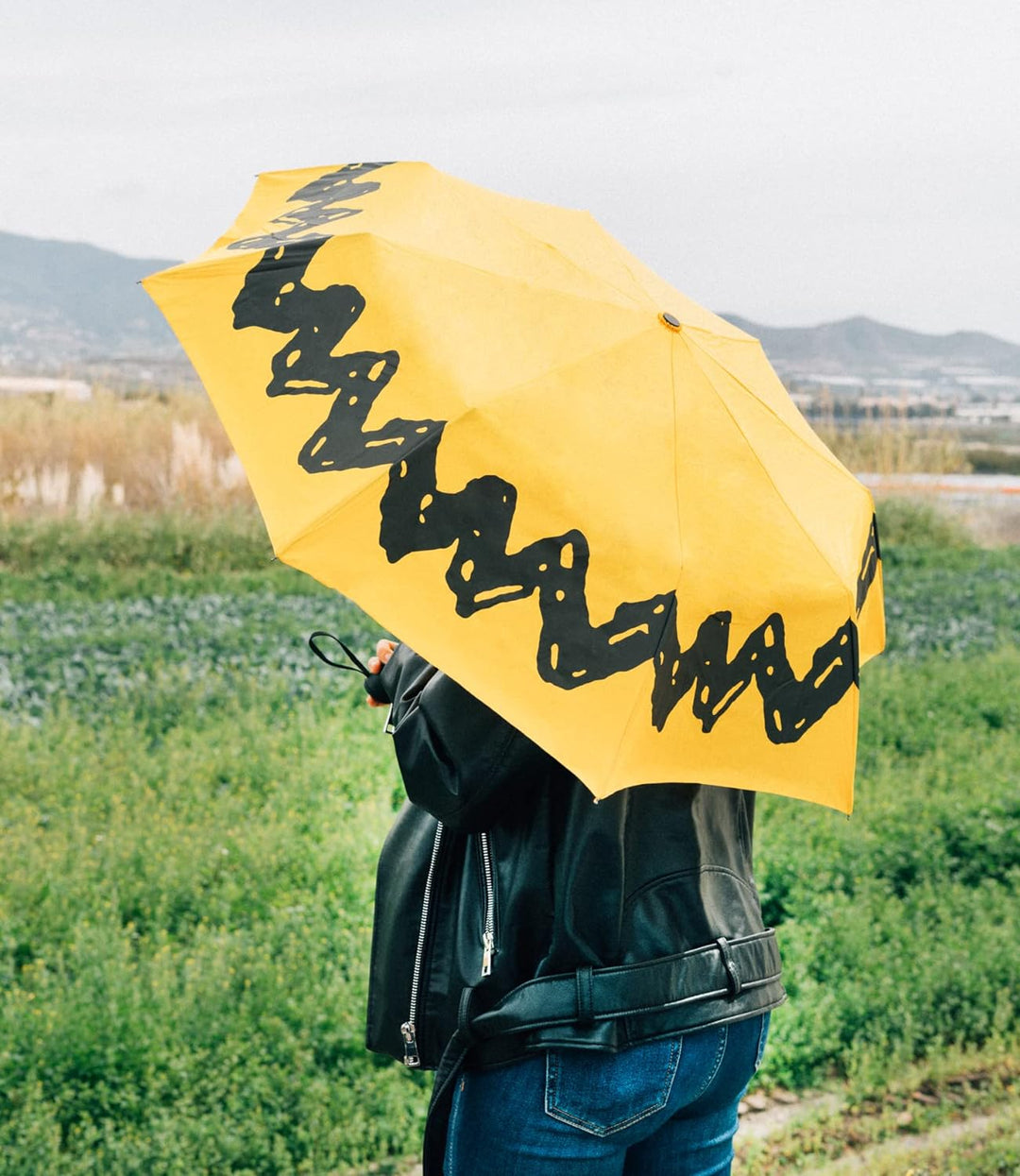 Official Snoopy Umbrella | Lightweight, Compact & Foldable