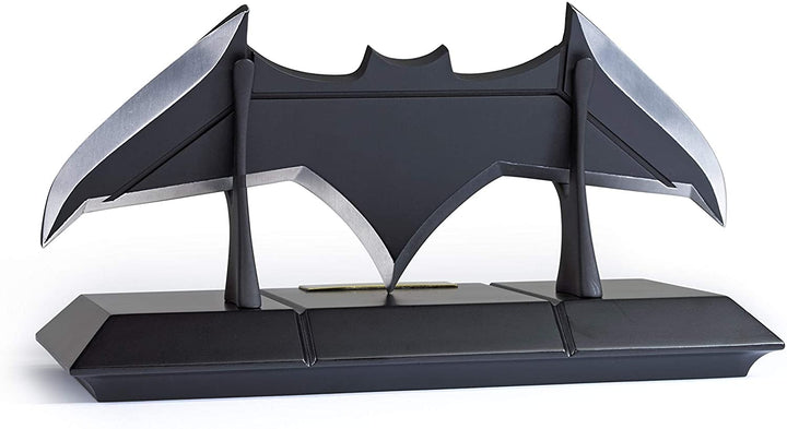 Batman: Batman JL Batarang Prop Replica