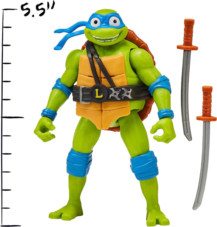 Teenage Mutant Ninja Turtles 83351CO Mutant Mayhem 5.5-Inch Leonardo Deluxe Ninja Shouts Figure