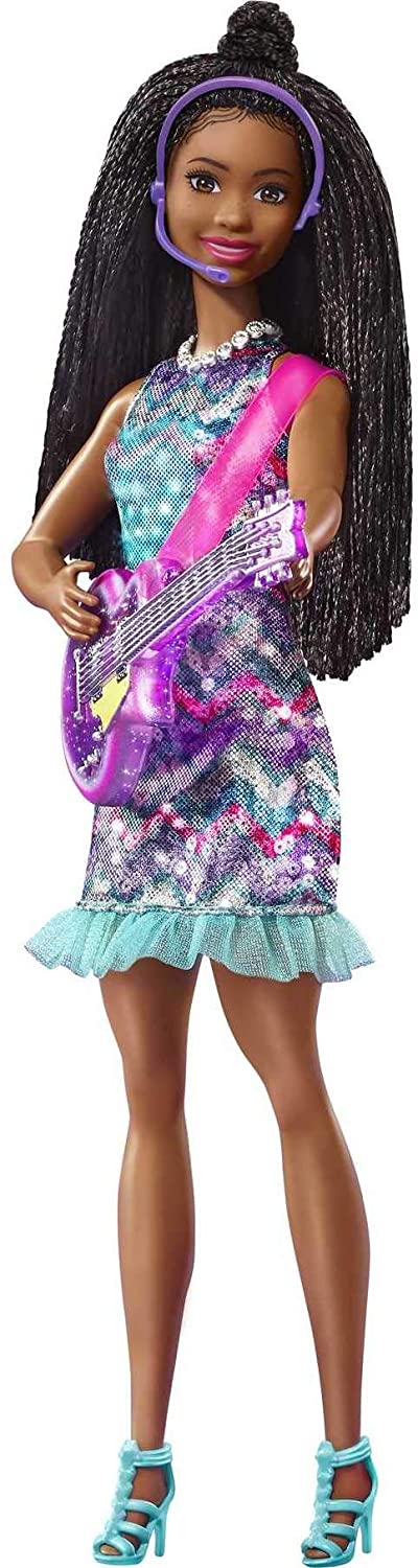 Barbie Big City, Big Dreams singt Barbie „Brooklyn“ Roberts-Puppe (11,5-Zoll-Brünette mit Zöpfen) mit Musik, Lichtfunktion