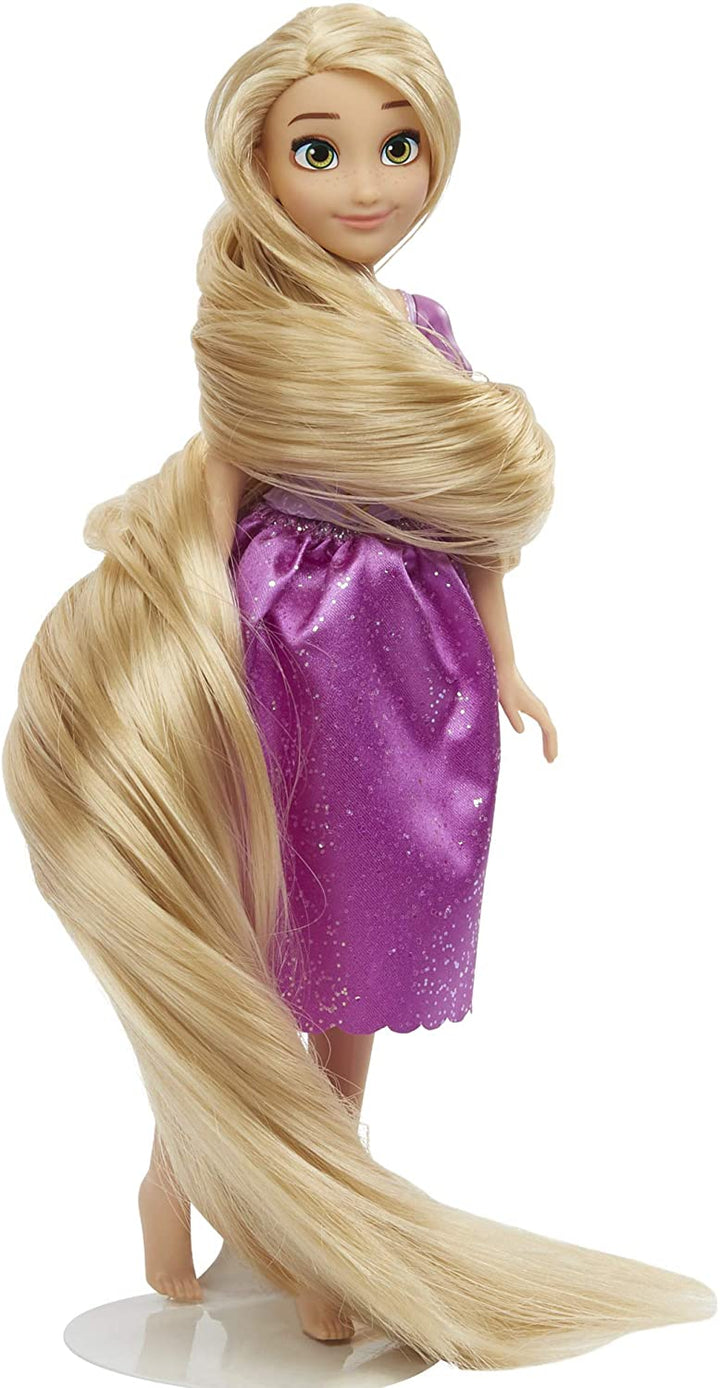 Disney Princess Rapunzel mit langen Locken, Modepuppe mit blonden Haaren, 45 cm lang, Prinzessinnenspielzeug für Mädchen ab 3 Jahren, mehrfarbig, F1057