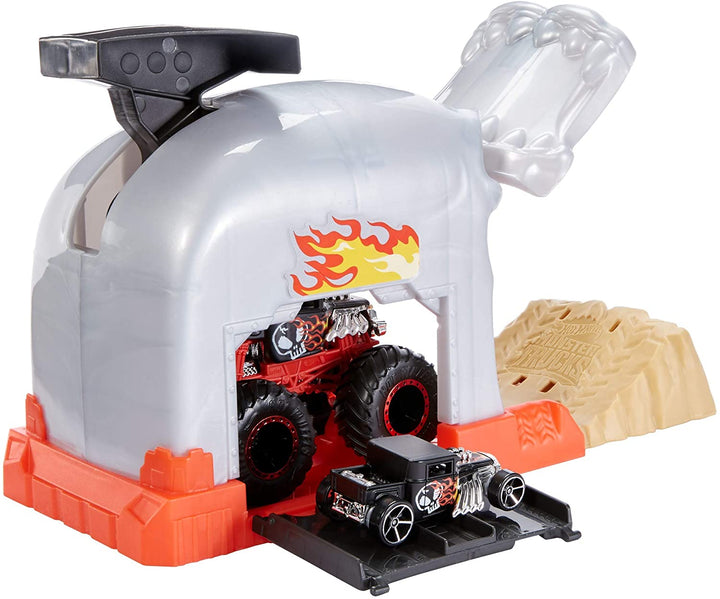 Hot Wheels Monster Trucks Pit And Launch Play Set Ast