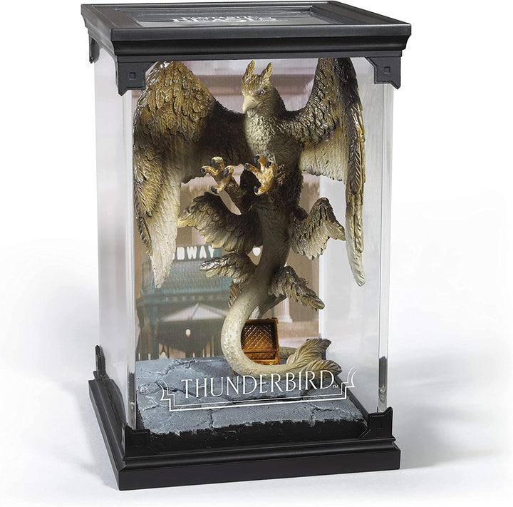 The Noble Collection – Magical Creatures Thunderbird – handbemalte magische Kreatur Nr. 6 – offiziell lizenziertes Phantastische Tierwesen-Spielzeug – hochwertige Sammelfiguren – für Kinder und Erwachsene