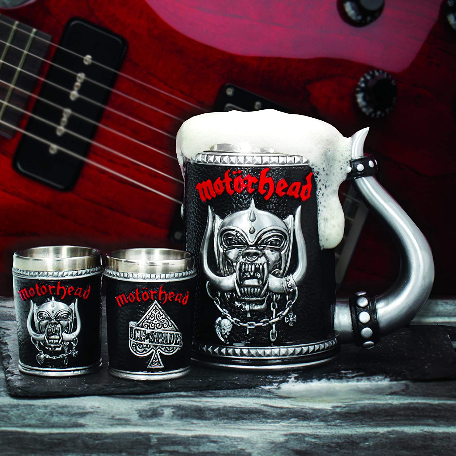 Nemesis Now – B4121M8 Motorhead War Pig Krug mit Edelstahleinsatz