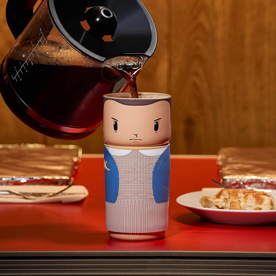 CosCups von Numskull Stranger Things Eleven Keramiktasse mit Gummihülle, 400 ml