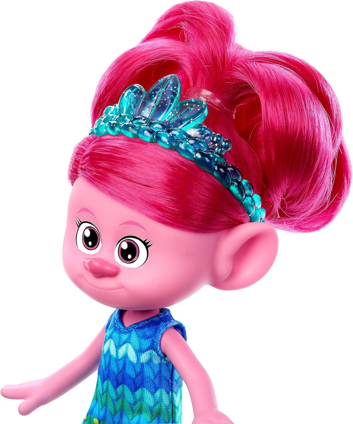 ?DreamWorks Trolls Band Together Trendsettin’ Fashion Doll, Queen Poppy with Vibrant Hair & Accessory