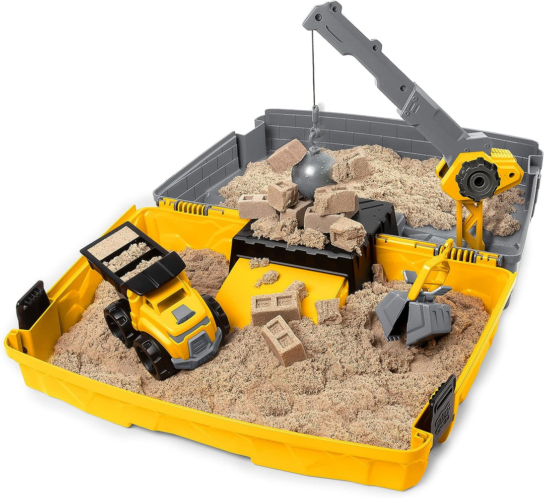 Kinetic Sand, Construction Site Folding Sandbox Playset with Vehicle and 907g