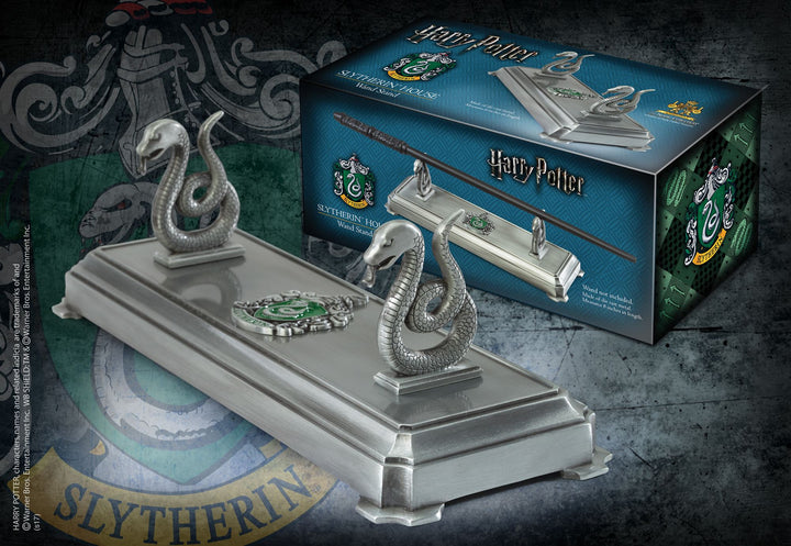 The Noble Collection Harry Potter Slytherin Zauberstabständer – 8 Zoll (20 cm) silberfarbener individueller Zauberstabständer – Harry Potter Filmset Film-Requisiten Zauberstäbe Geschenke